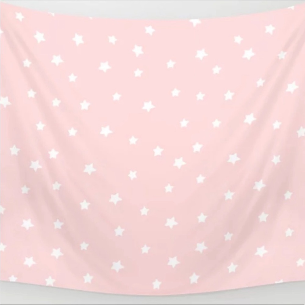 NWOT pink star tapestry